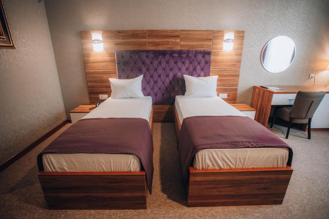 Royal Sapphire Hotel Baku Ngoại thất bức ảnh