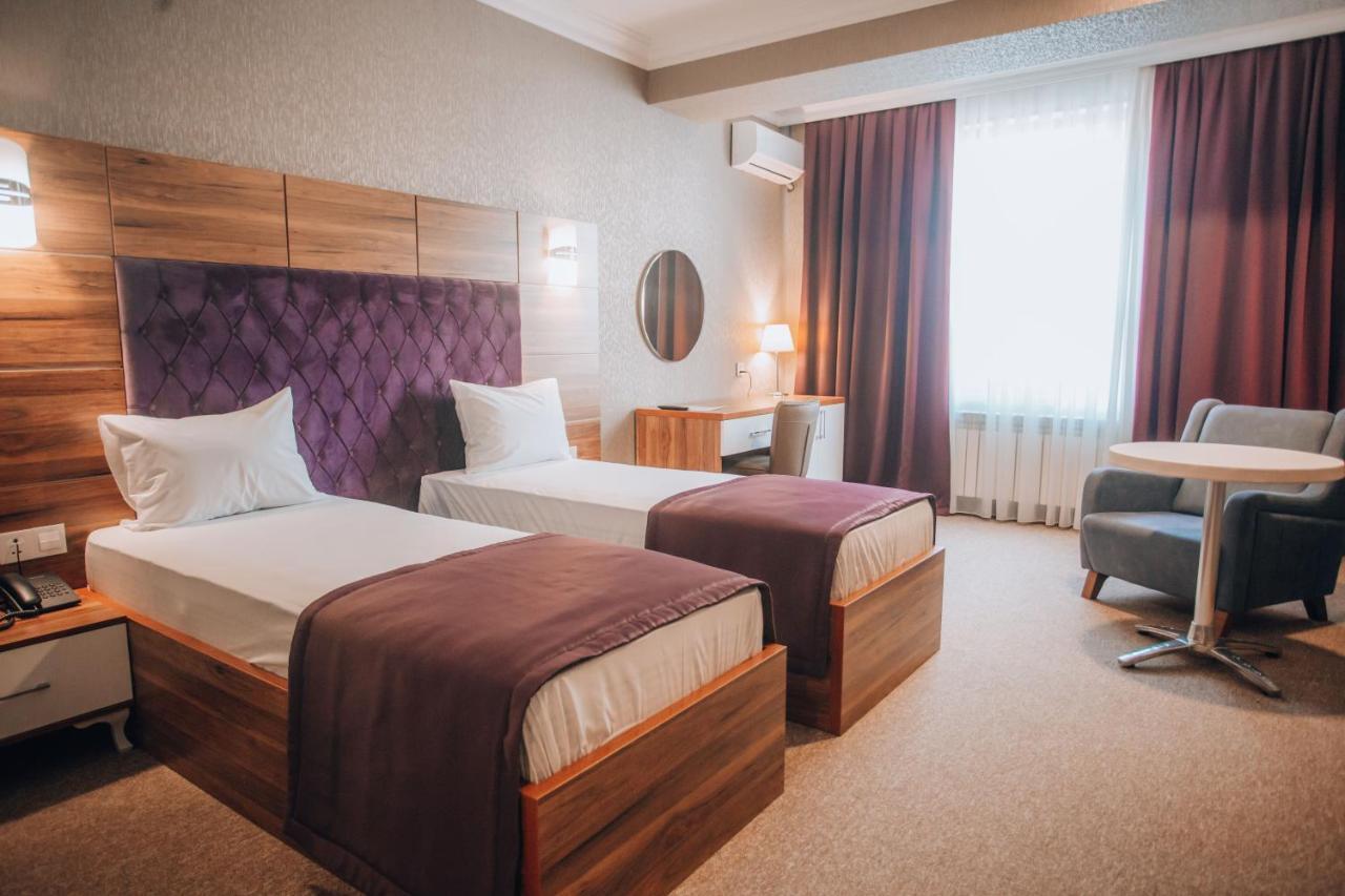 Royal Sapphire Hotel Baku Ngoại thất bức ảnh