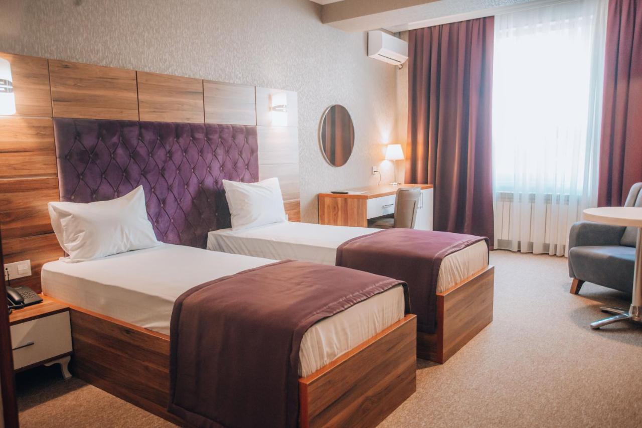 Royal Sapphire Hotel Baku Ngoại thất bức ảnh