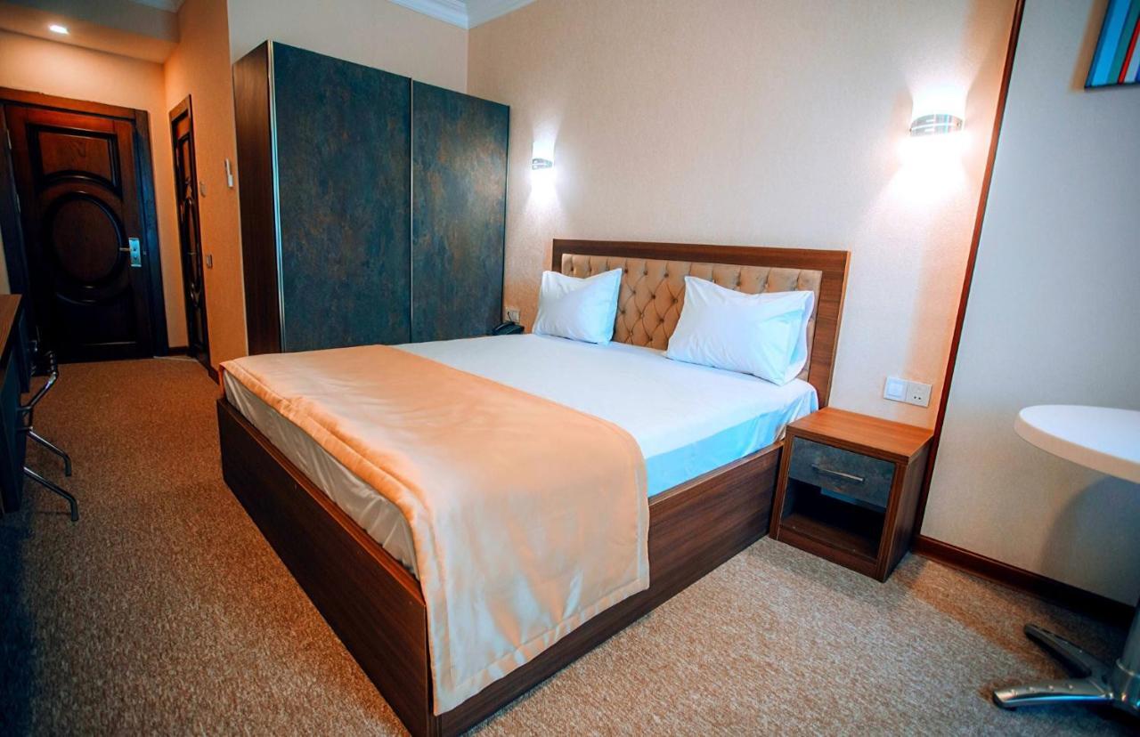 Royal Sapphire Hotel Baku Ngoại thất bức ảnh